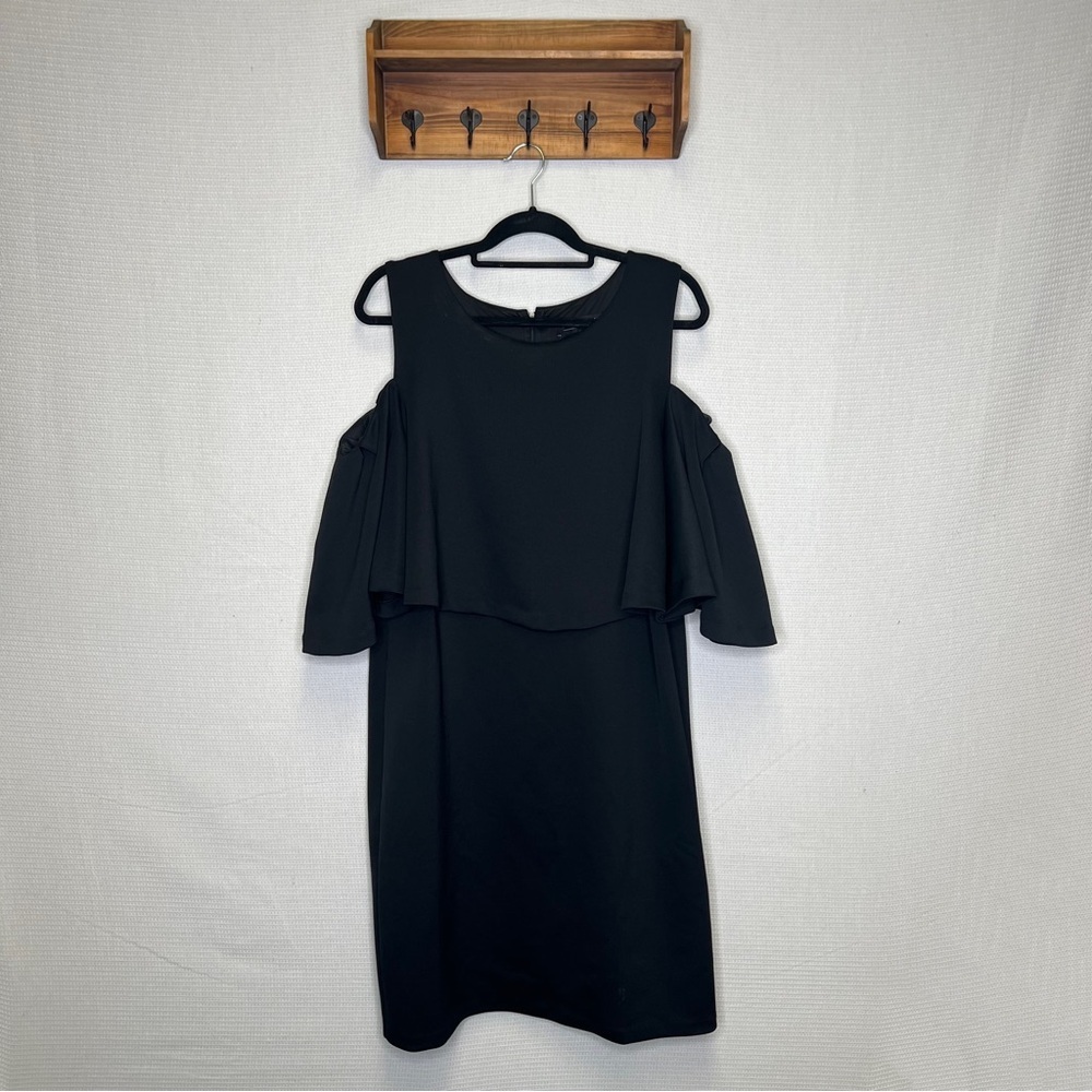 Eloquii | Black Womans Dress Off‎ Cold Shoulder 20 Fitted